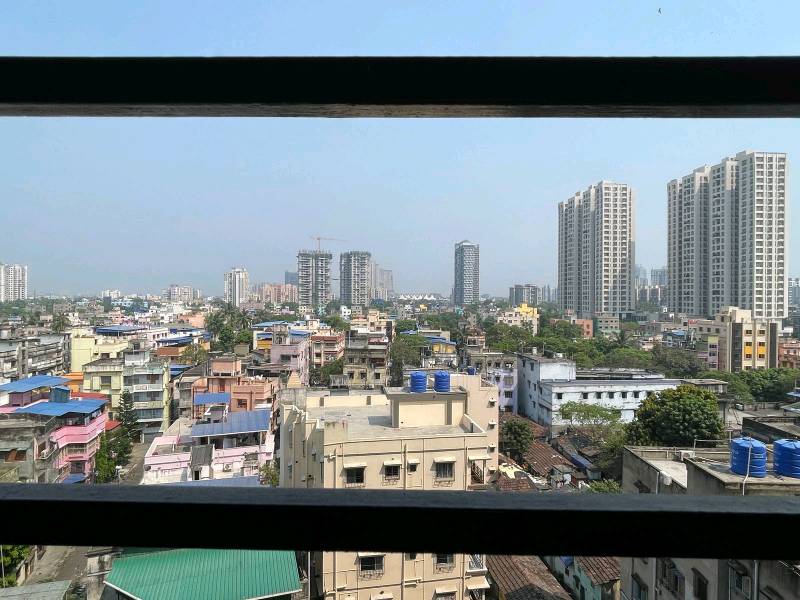 3BHK Semi-Furnished Flat for Sale at EKTA Floral, Christopher Road, Tangra, Kolkata-700046